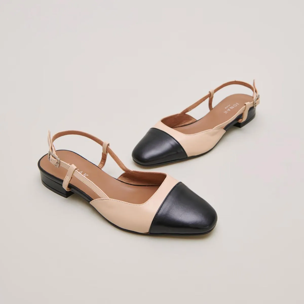 264- Dhapou Cuir Noir-beige